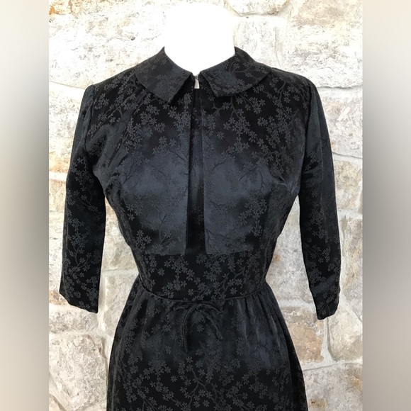 Vintage 50s Black Floral Brocade Dress Set with Kitten Bow Waist Audrey Hepburn - Picture 10 of 16